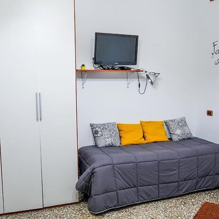 Il Mari Bed & Breakfast Taranto Bagian luar foto