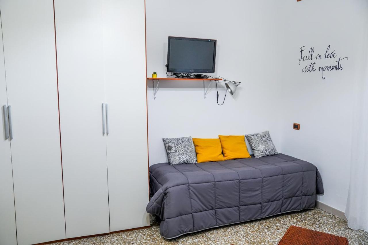 Il Mari Bed & Breakfast Taranto Bagian luar foto