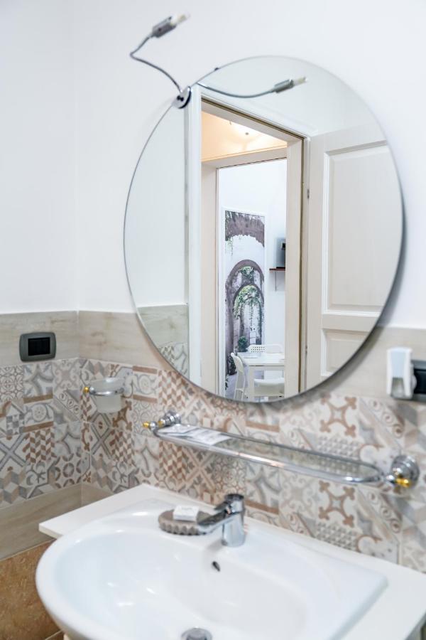 Il Mari Bed & Breakfast Taranto Bagian luar foto